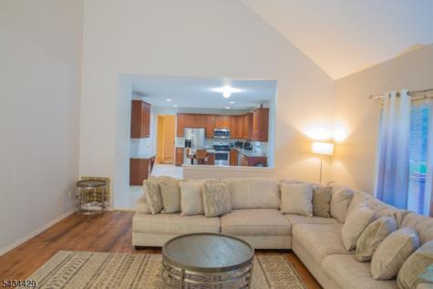 4 Lewis Hollow Road Randolph NJ 07945