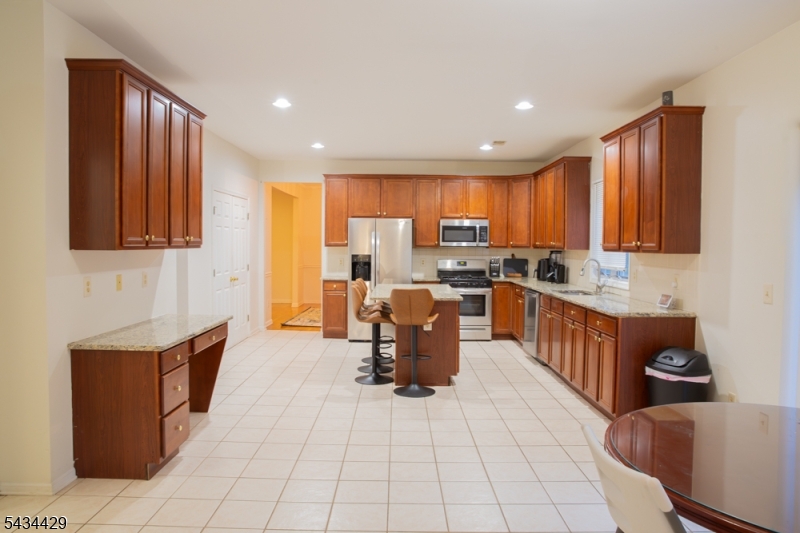 4 Lewis Hollow Road Randolph NJ 07945