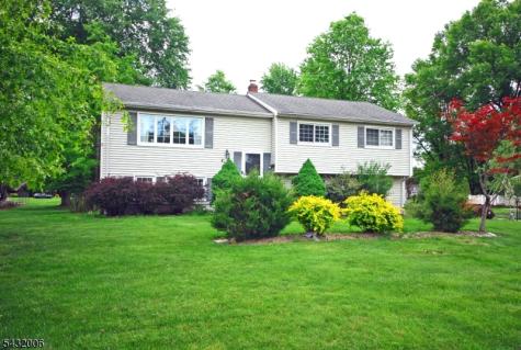830 E Meadow Drive Bound Brook NJ 08805