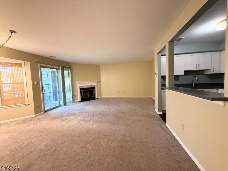 112 Lowell Court West Windsor NJ 08540