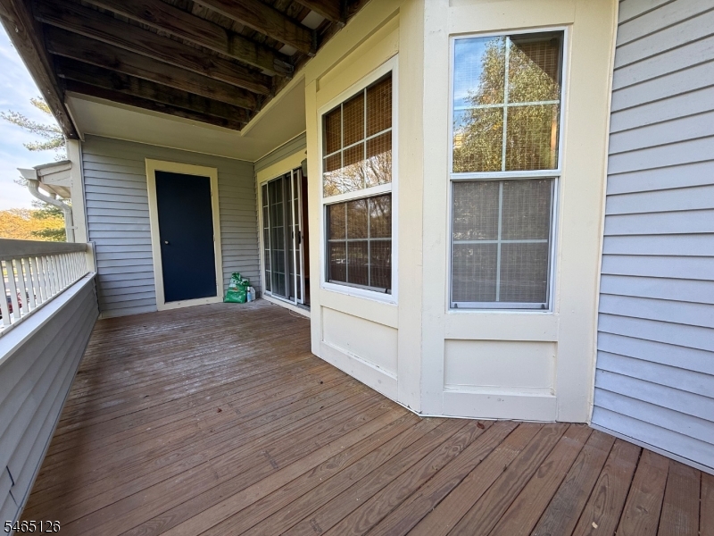 112 Lowell Court West Windsor NJ 08540