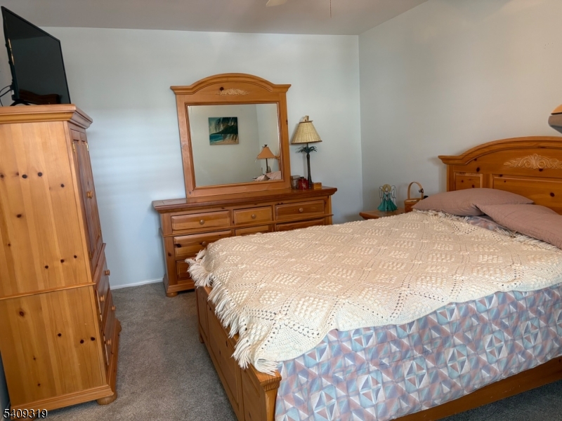 186 Locust Ln Ondo Bernards NJ 07920