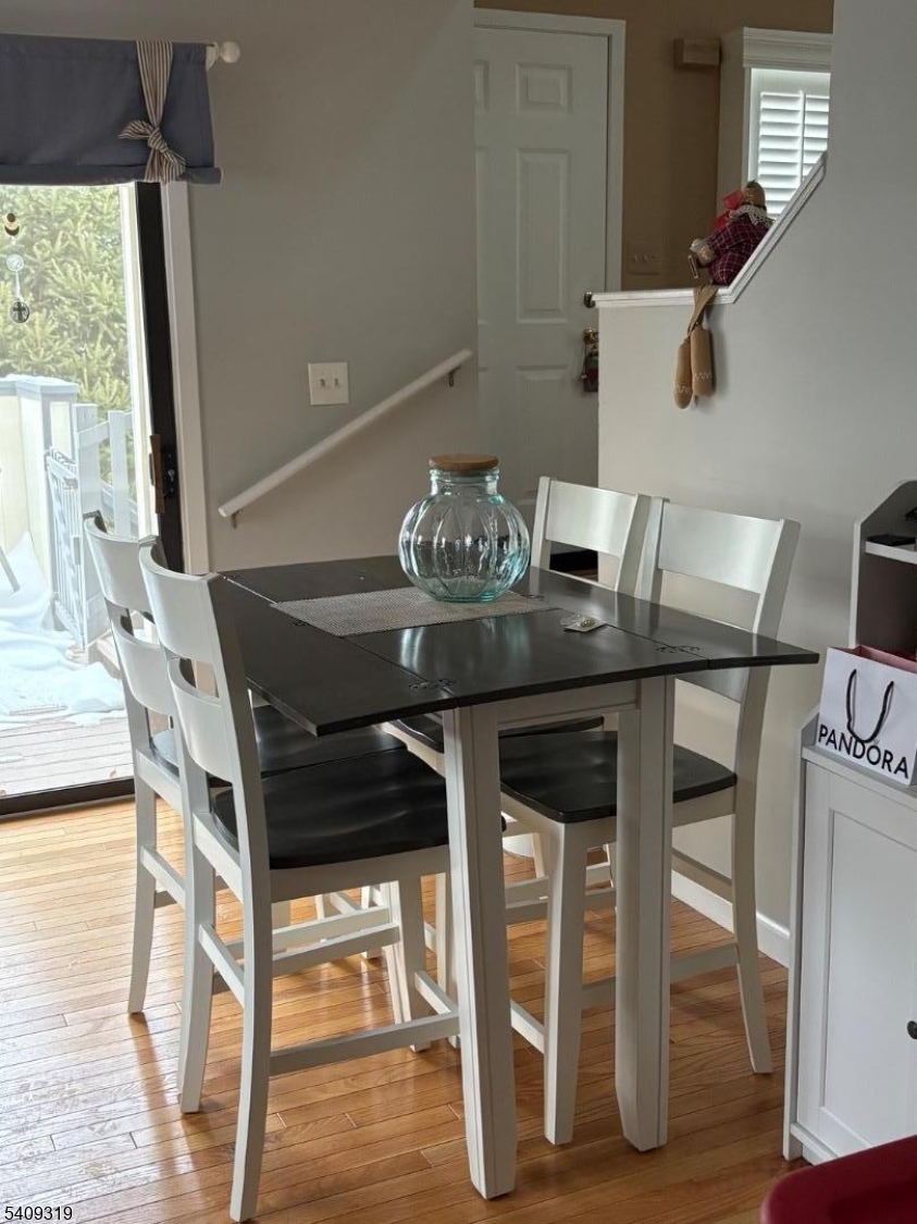 186 Locust Ln Ondo Bernards NJ 07920