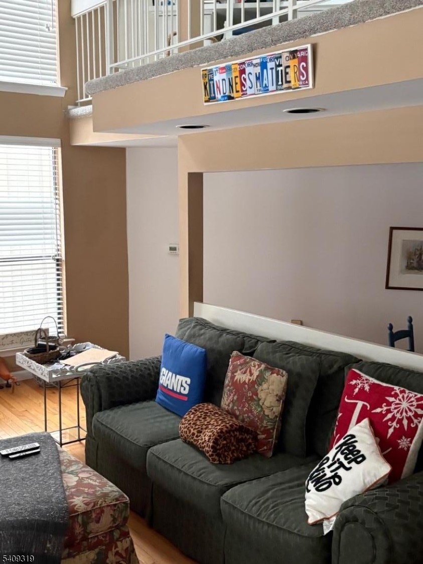 186 Locust Ln Ondo Bernards NJ 07920