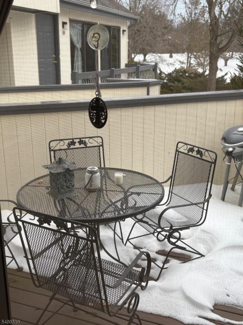 186 Locust Ln Ondo Bernards NJ 07920