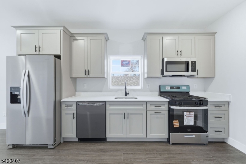 392 S 19th Street Newark NJ 07103