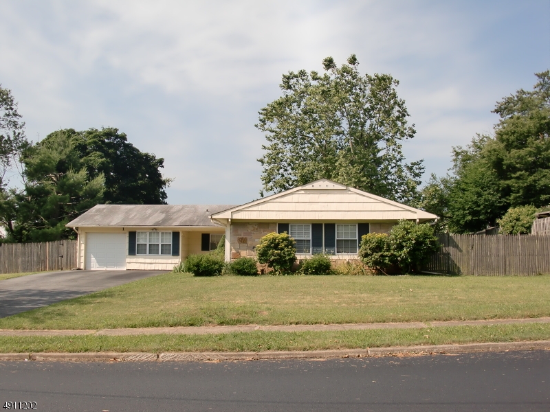 1 Tripplet Road Franklin NJ 08873
