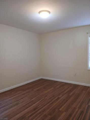 1 Tripplet Road Franklin NJ 08873