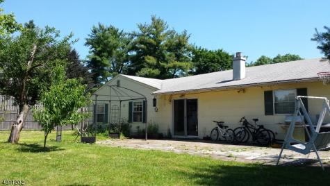 1 Tripplet Road Franklin NJ 08873