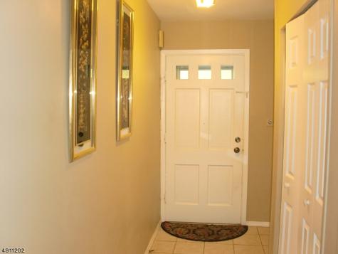1 Tripplet Road Franklin NJ 08873