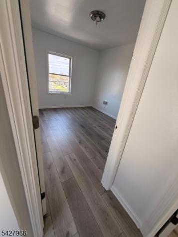 392 14TH Avenue Irvington NJ 07111