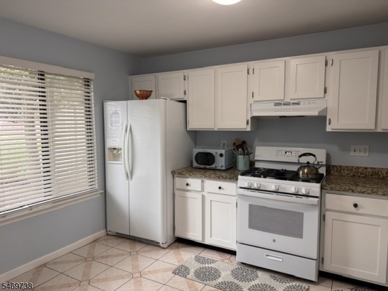 71 Park Gate Drive Edison NJ 08820