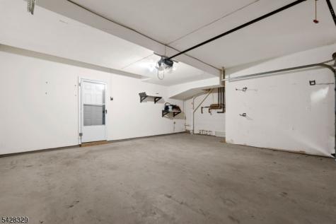 9 Tompkins Street West Orange NJ 07052