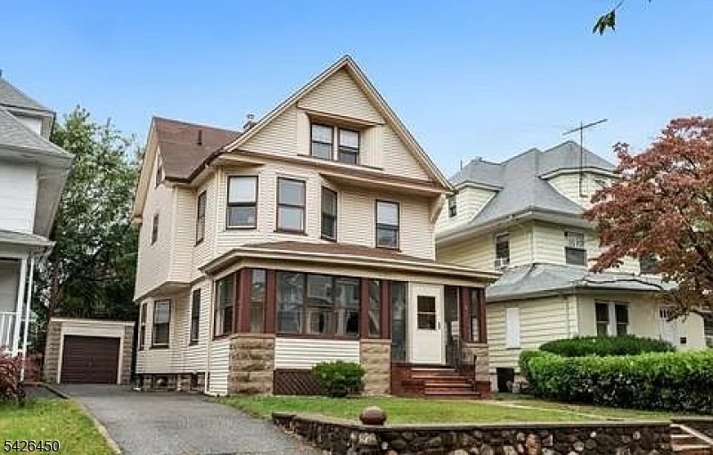 4 Claremont Place Montclair NJ 07042