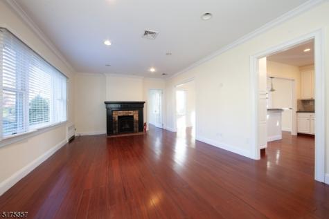 16 Columbus Avenue Glen Ridge Boro NJ 07028