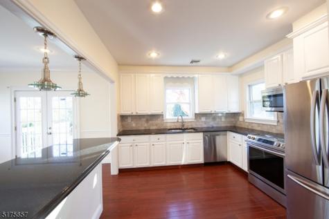 16 Columbus Avenue Glen Ridge Boro NJ 07028