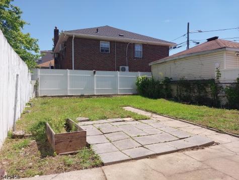 4402 Liberty Avenue North Bergen NJ 07047
