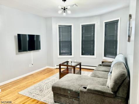 4402 Liberty Avenue North Bergen NJ 07047