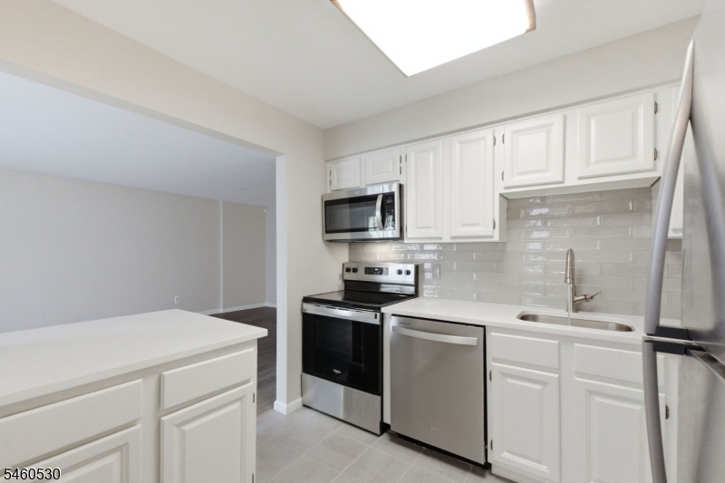 125 Smithfield Court Bernards NJ 07920