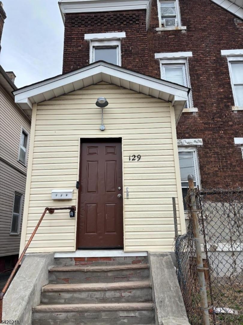 127 Fulton Street Elizabeth NJ 07206