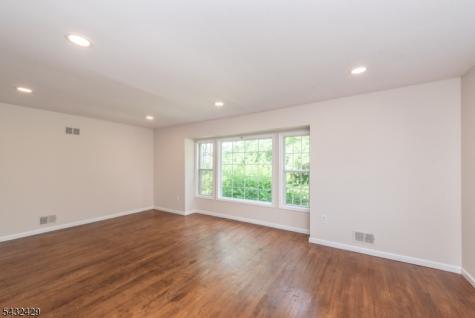28 Brandywyne Drive Florham Park NJ 07932