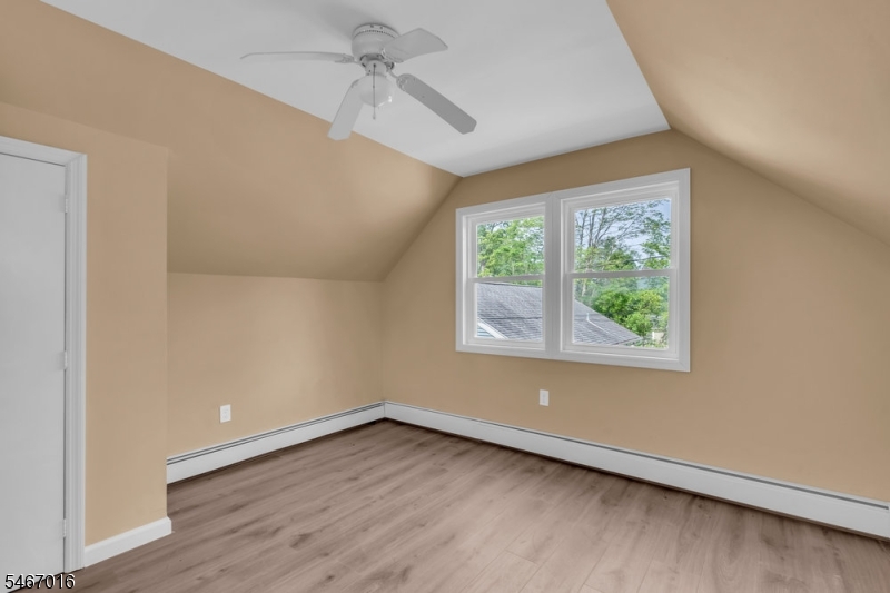 5 3RD Street Frankford NJ 07826