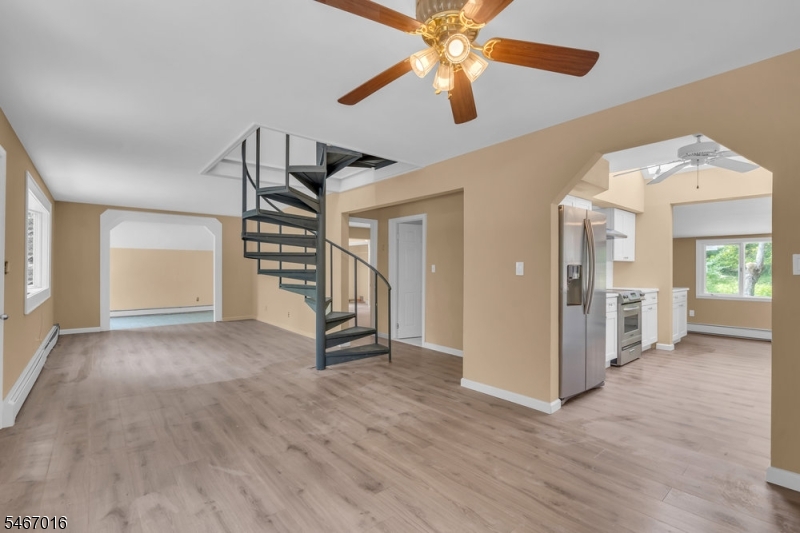 5 3RD Street Frankford NJ 07826