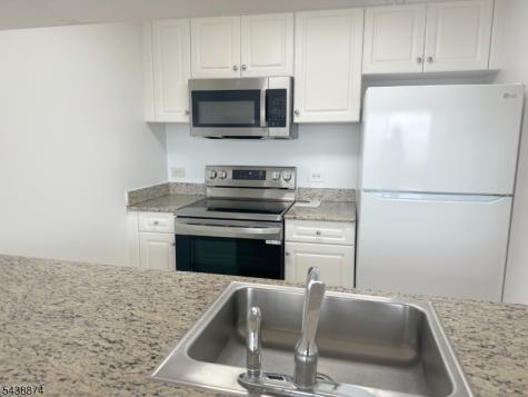 100 Old Palisade Rd3513 Fort Lee NJ 07024