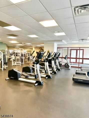 100 Old Palisade Rd3513 Fort Lee NJ 07024