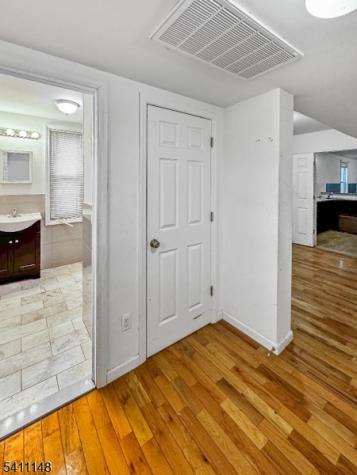 81 Summer Avenue Newark NJ 07104
