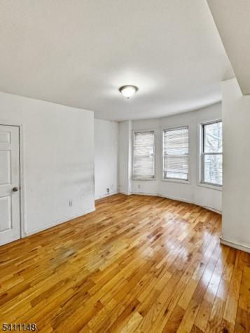 81 Summer Avenue Newark NJ 07104
