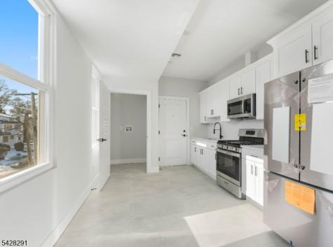 977 Sanford Avenue Irvington NJ 07111