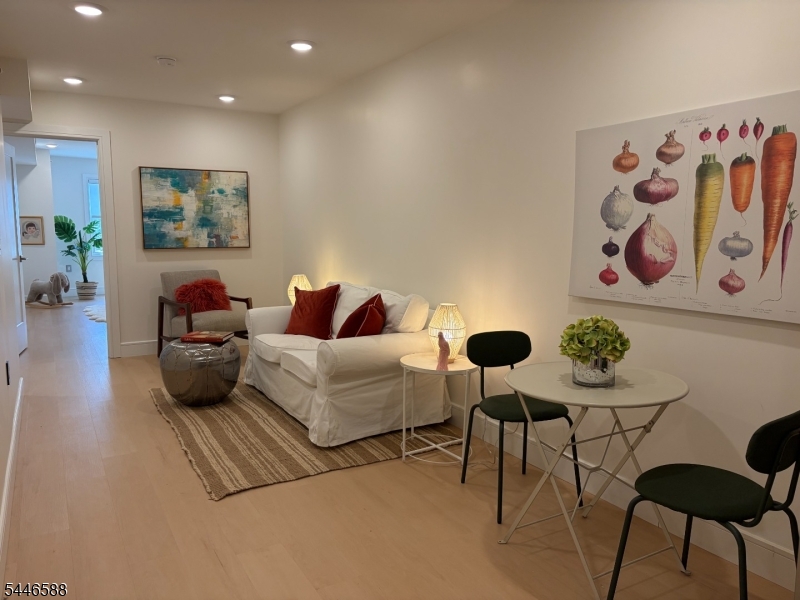 627 Valley Road Montclair NJ 07043