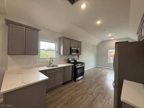 190 E Lindsley Cedar Grove NJ 07009