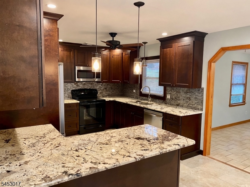 2 Geraldine Drive Wantage NJ 07461