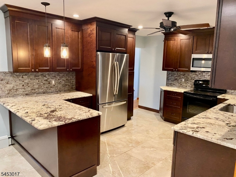 2 Geraldine Drive Wantage NJ 07461