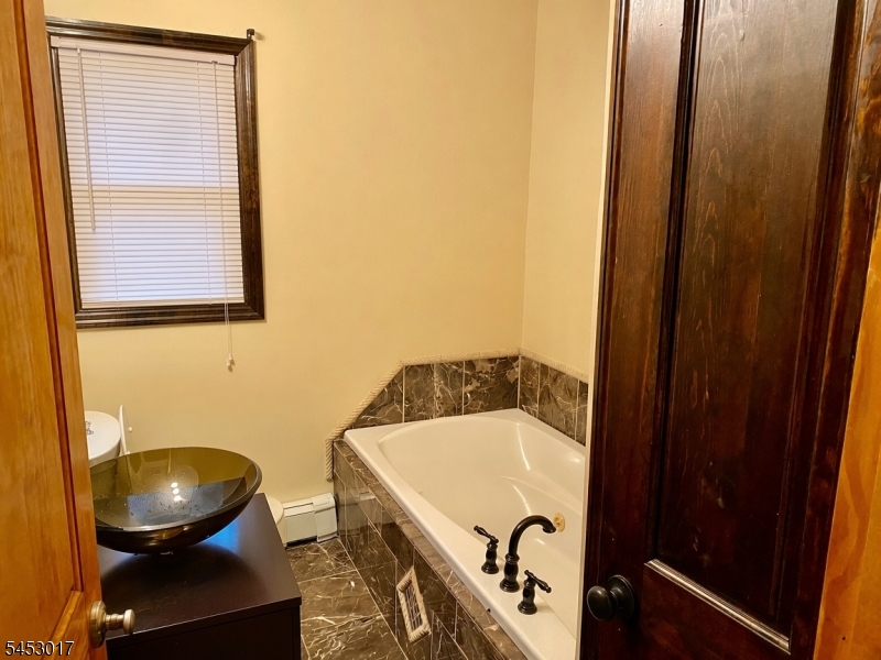 2 Geraldine Drive Wantage NJ 07461