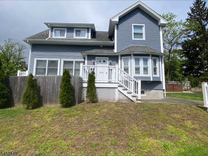 1 Lansing Place Montclair NJ 07043