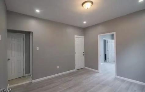 127 Brookwood Street East Orange NJ 07018