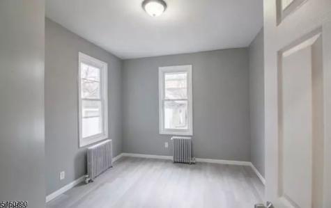 127 Brookwood Street East Orange NJ 07018
