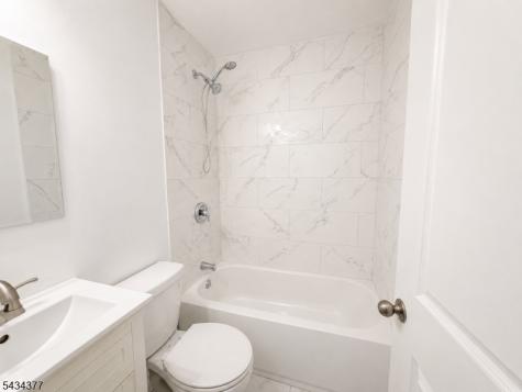 207 Old Chimney Ridge O410 Montague NJ 07827