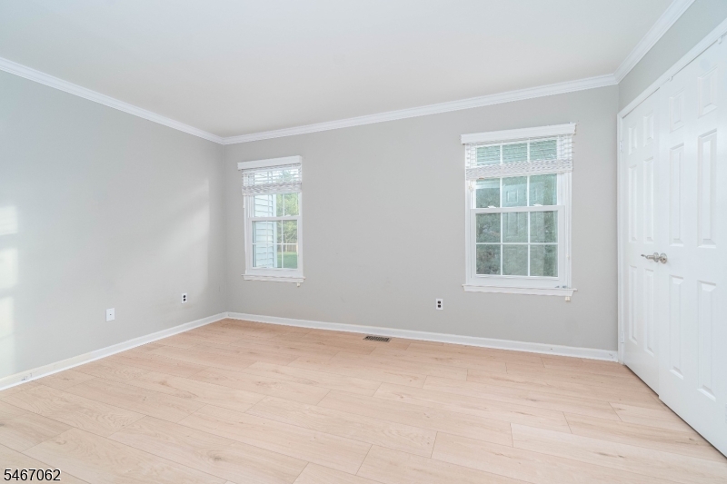 203 Salem Court Raritan NJ 08822