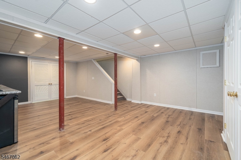 203 Salem Court Raritan NJ 08822