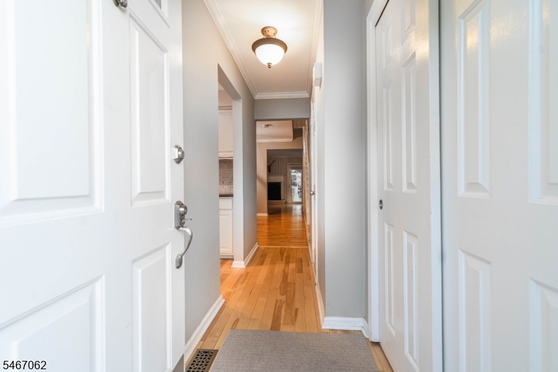 203 Salem Court Raritan NJ 08822