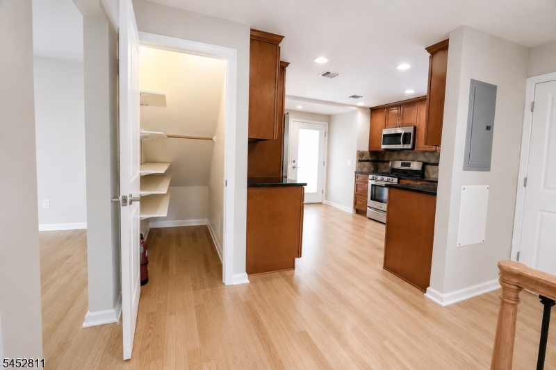 528 Cumberland Street Westfield NJ 07090