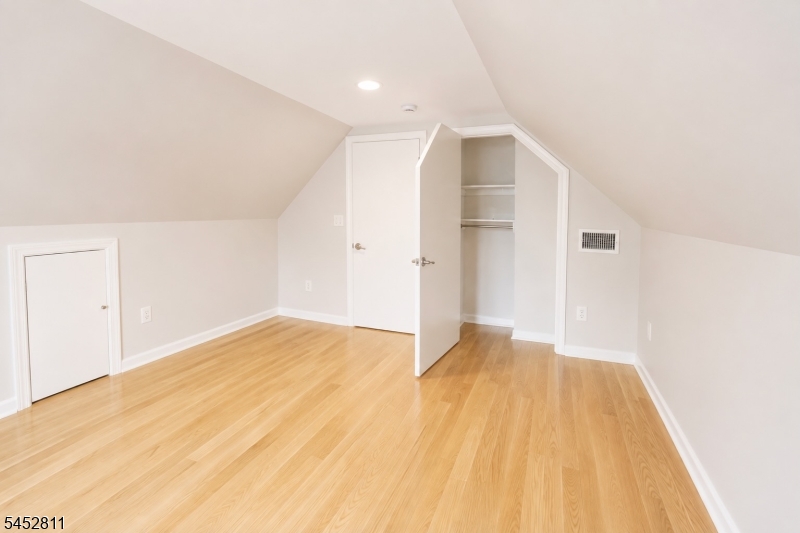 528 Cumberland Street Westfield NJ 07090