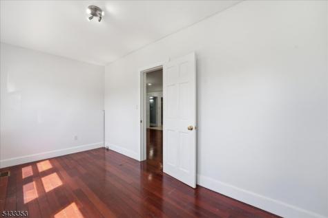 122 South Lincoln Avenue Middlesex NJ 08846
