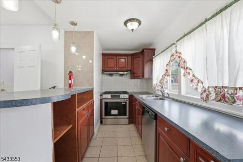 122 South Lincoln Avenue Middlesex NJ 08846