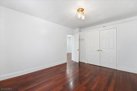 122 South Lincoln Avenue Middlesex NJ 08846