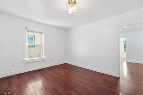 122 South Lincoln Avenue Middlesex NJ 08846
